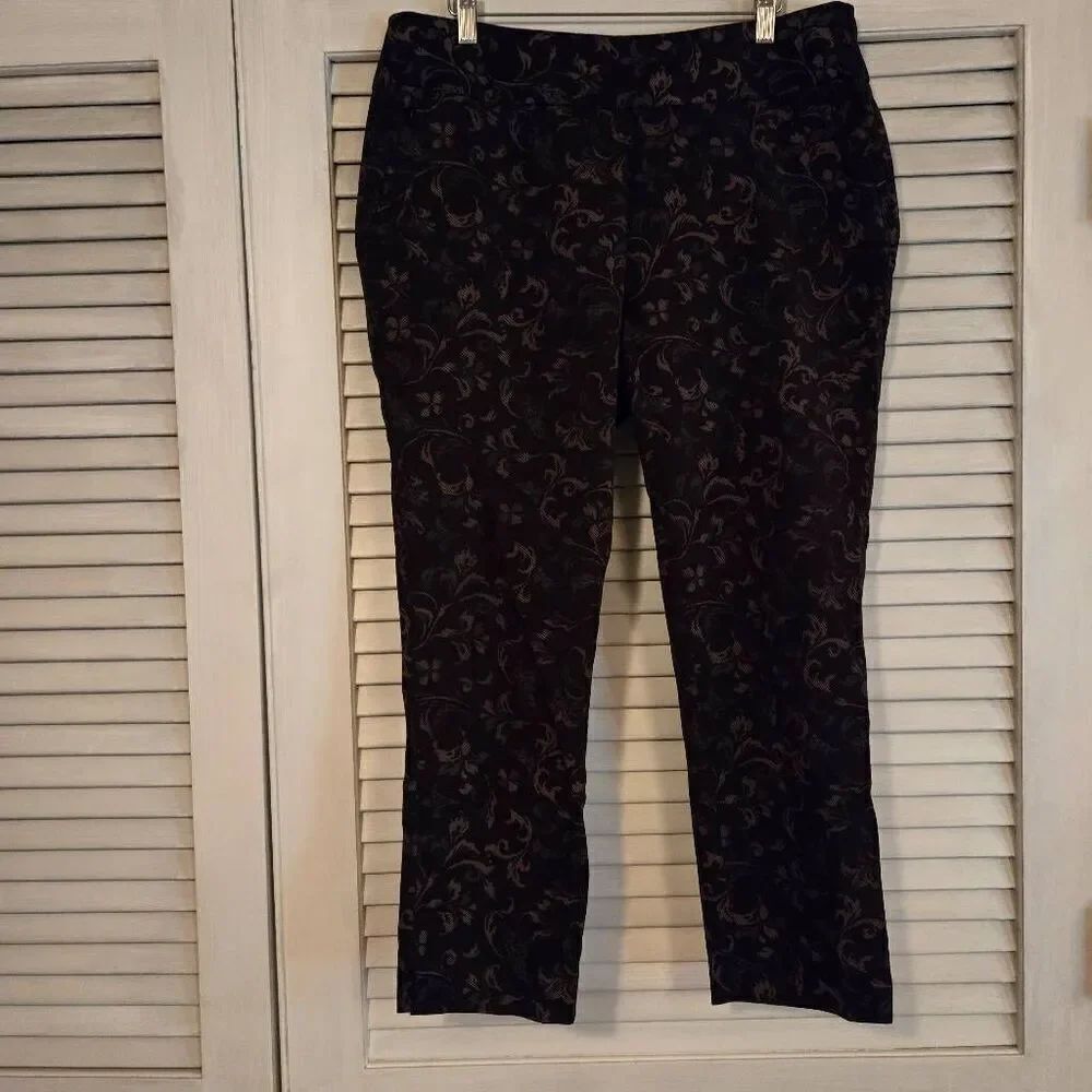 Soft Surroundings Superla Josephina Pull On Ankle Pants PL